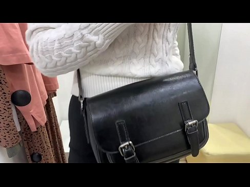 ❤️ Public masturbation of young bitch FeralBerry with a dildo in the fitting room ❤️❌ Anal video at us en-us.videolucrativo.top ❤